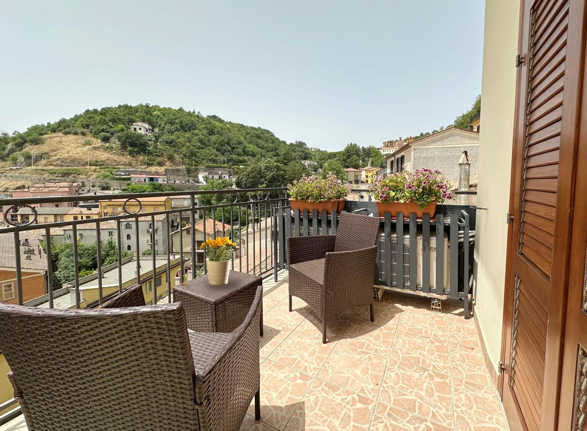 Nonna Felicia B&B Muro Lucano Экстерьер фото
